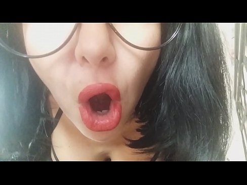 ❤️ Querida, a túa madrastra non te deixa ir hoxe á escola... necesitote demasiado... ❌ Porno duro en nós ☑