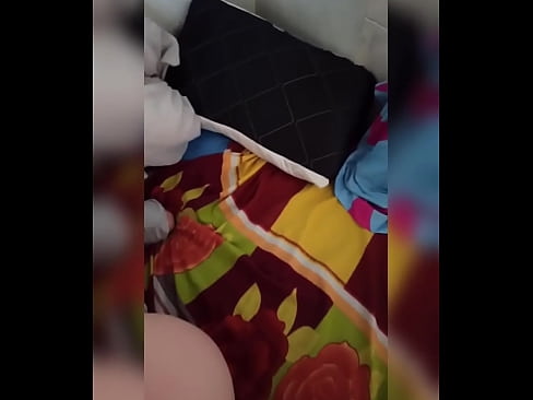❤️ A miña compañeira de piso quédase só na casa porque o seu marido vai de vacacións e eu aproveito para follala e encherlle o cú de leite ❌ Porno duro en nós ☑